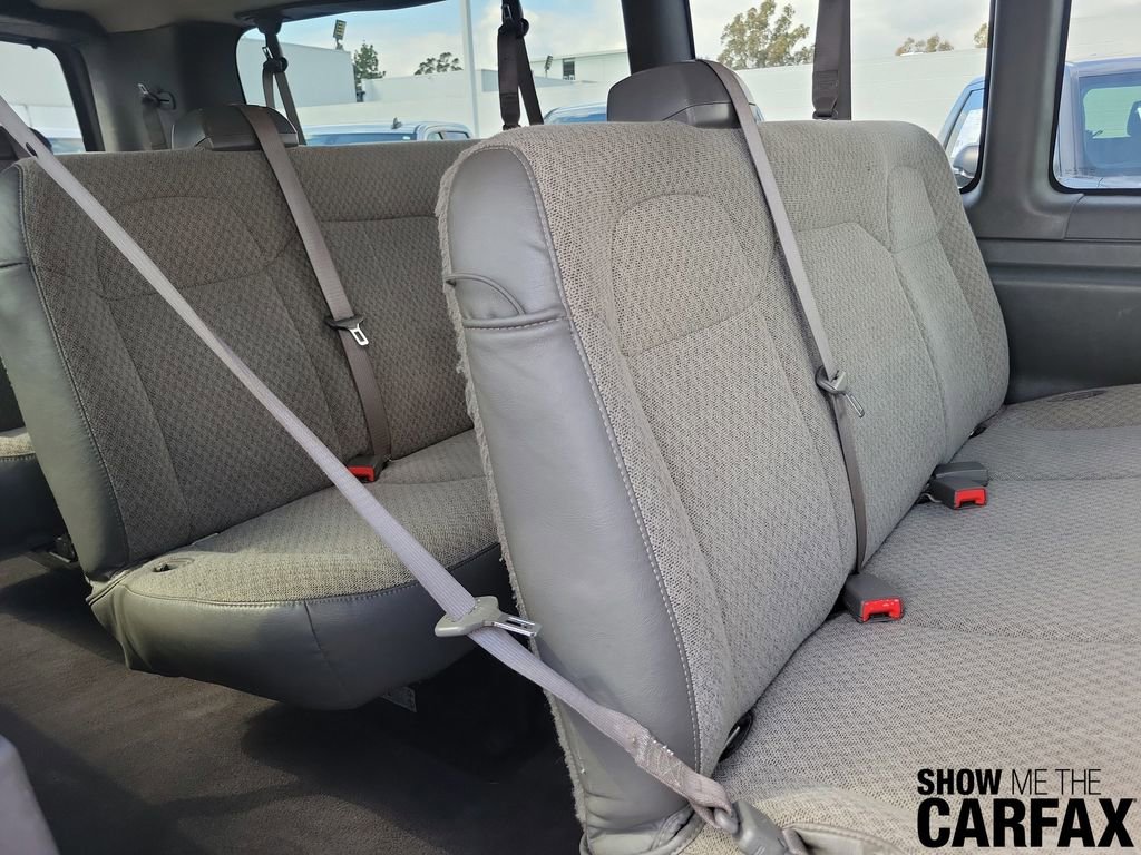 Used 2020 Chevrolet Express 3500 LS RWD image 10