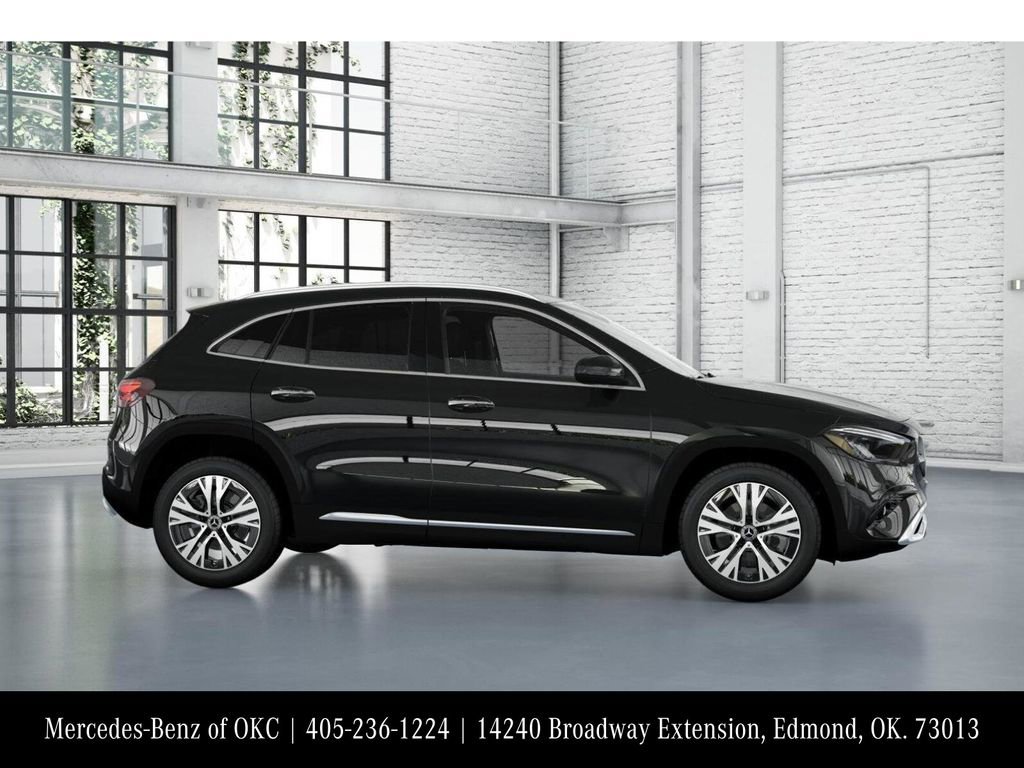 Used 2025 Mercedes-Benz GLA 250 4MATIC image 15