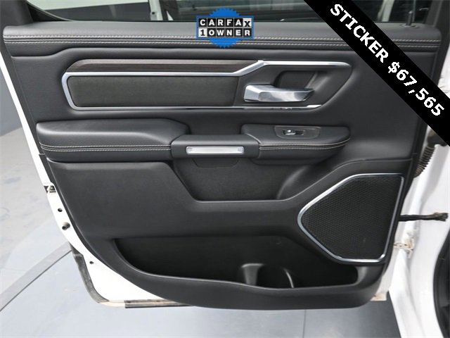 Used 2025 RAM 1500 Laramie image 30