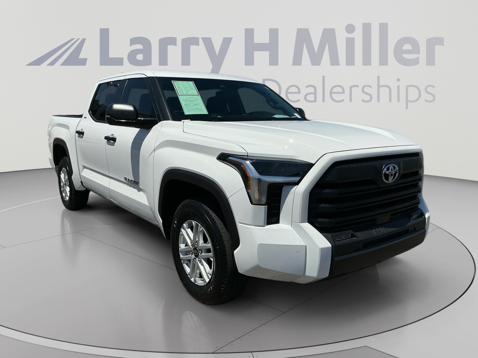 Certified 2026 Toyota Tundra SR5 w/ SR5 Convenience Package AWD/4WD image 7