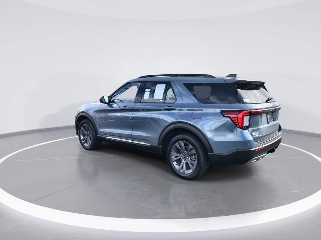 Used 2025 Ford Explorer Active w/ Active Comfort Package AWD/4WD image 6