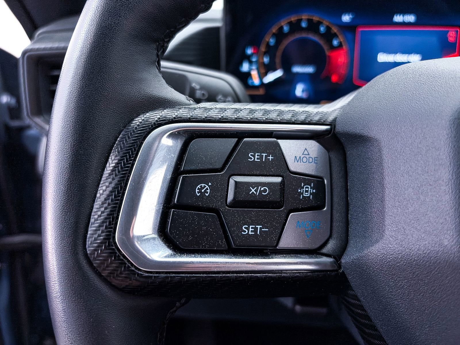Used 2025 Ford Mustang Coupe RWD image 28