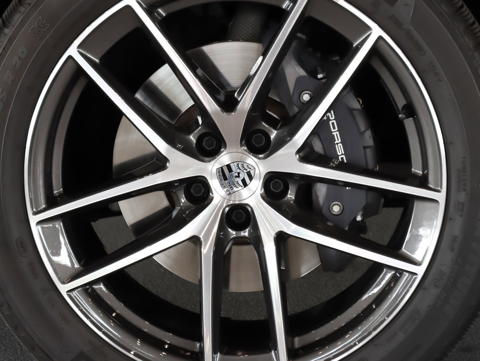 Certified 2026 Porsche Macan image 27