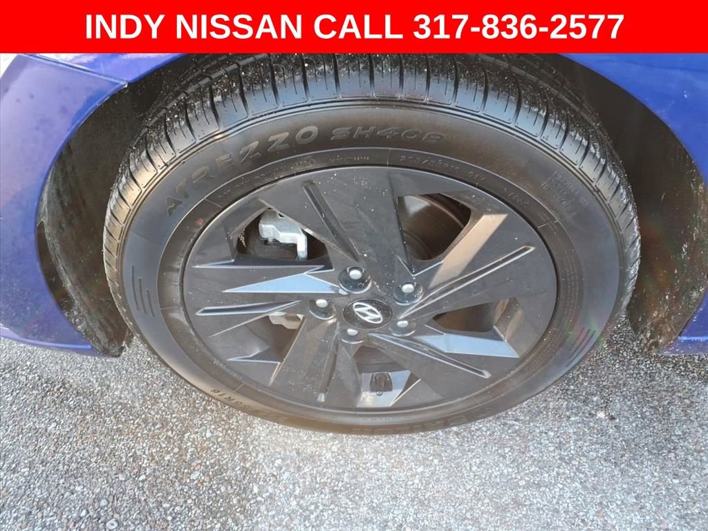 Used 2021 Hyundai Elantra SEL image 4