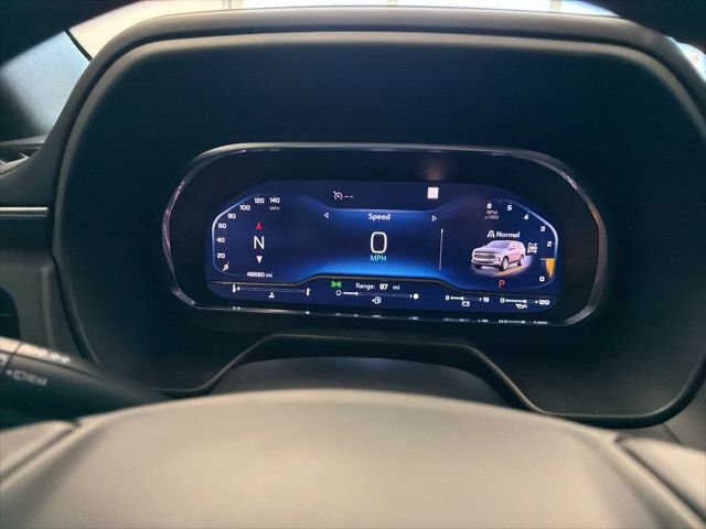 Used 2022 Chevrolet Suburban RST w/ Luxury Package AWD/4WD image 37
