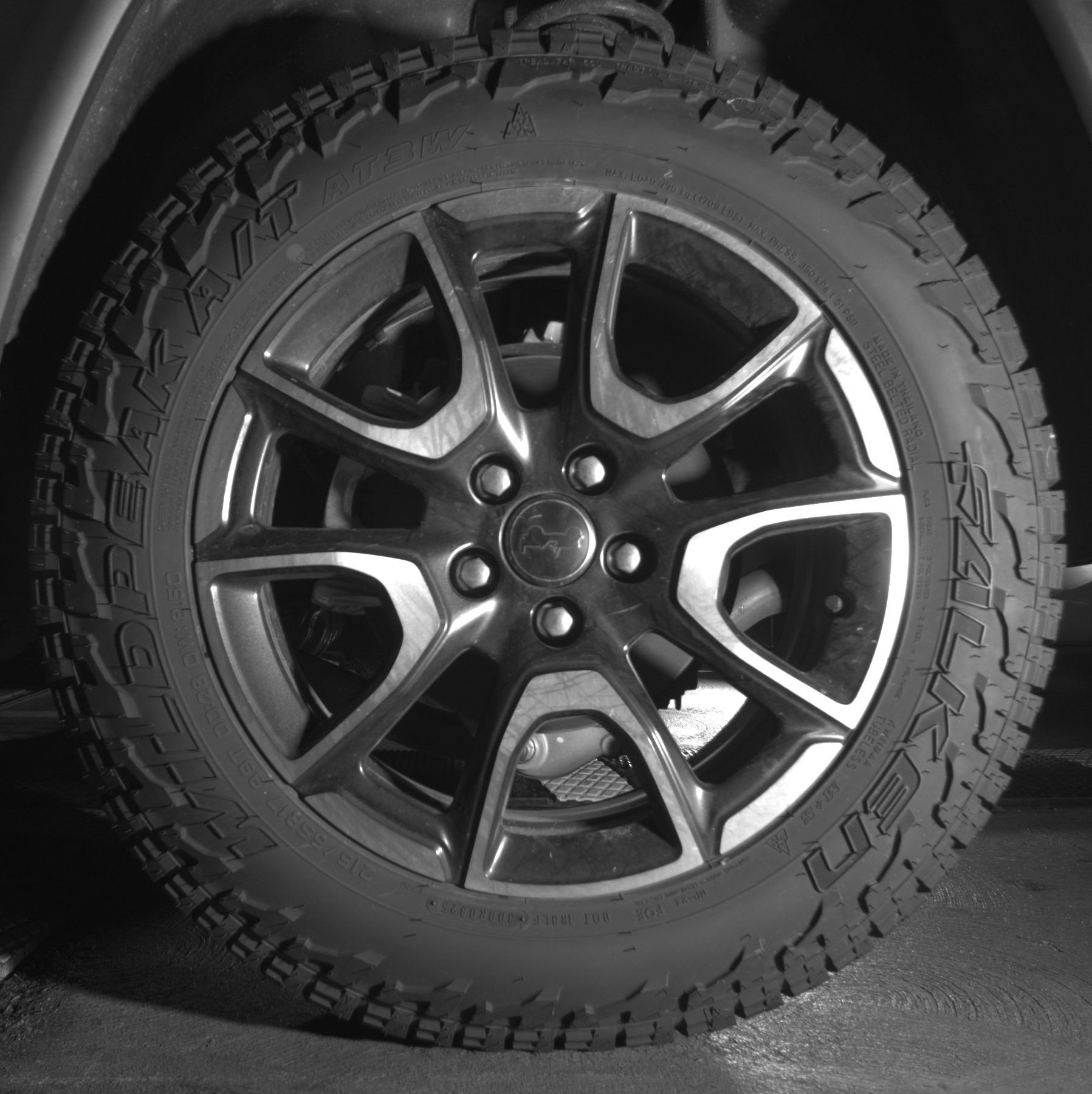 Used 2025 Jeep Compass Trailhawk image 14