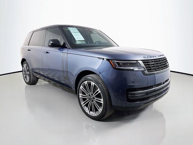 Certified 2025 Land Rover Range Rover Long Wheelbase SE image 3