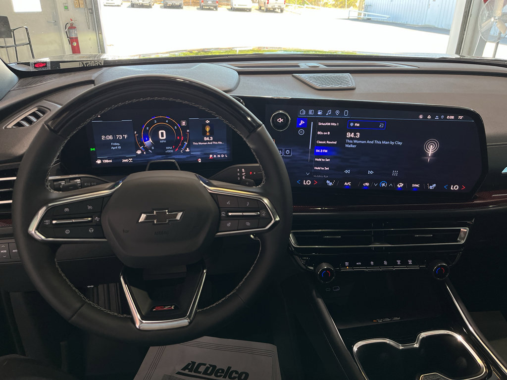 New 2026 Chevrolet Traverse Z71 w/ Enhanced Driving Package AWD/4WD image 17