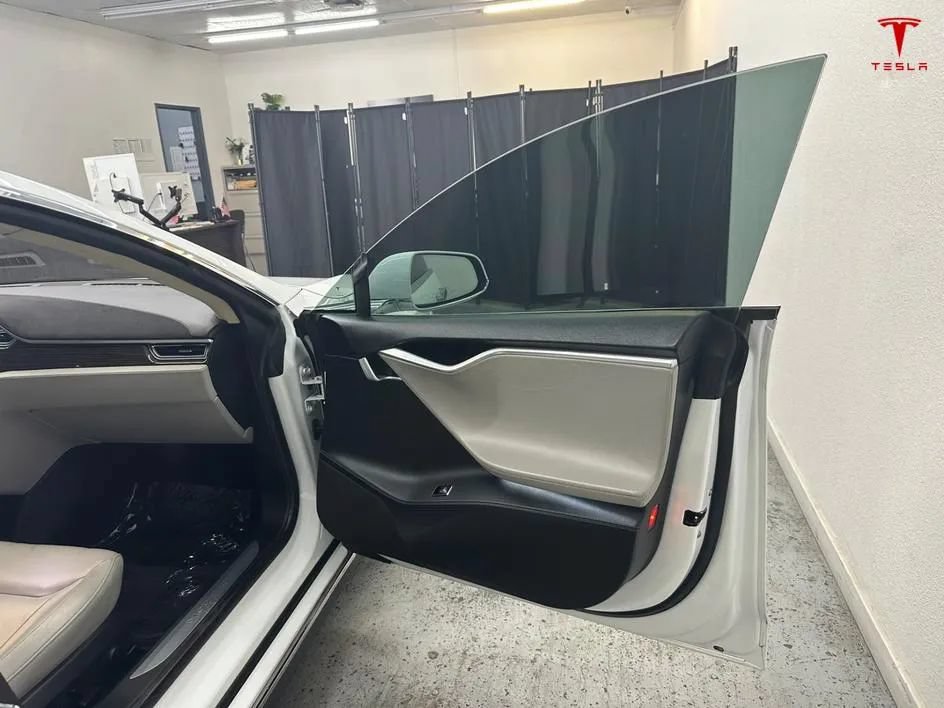 Used 2014 Tesla Model S P85D AWD/4WD image 14