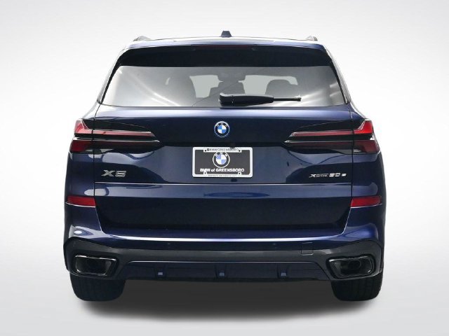 New 2026 BMW X5 xDrive50e w/ M Sport Package AWD/4WD image 6
