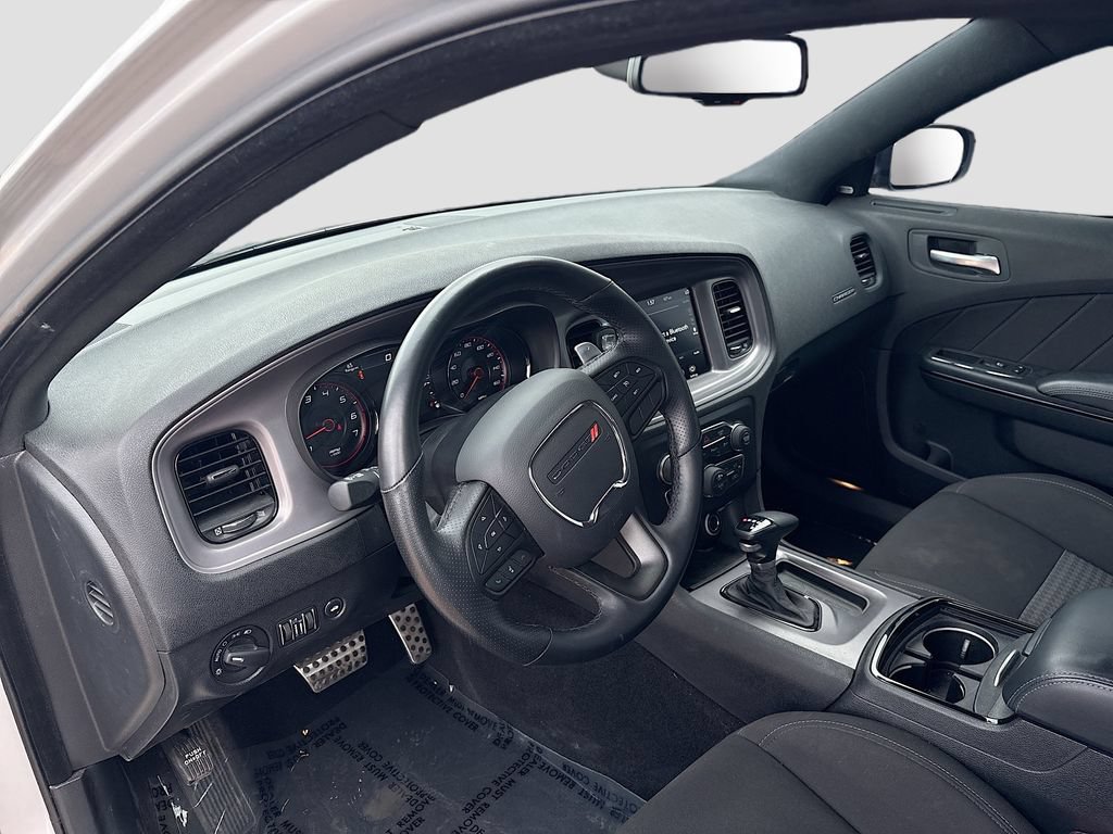 Used 2023 Dodge Charger R/T w/ Blacktop Package RWD image 9