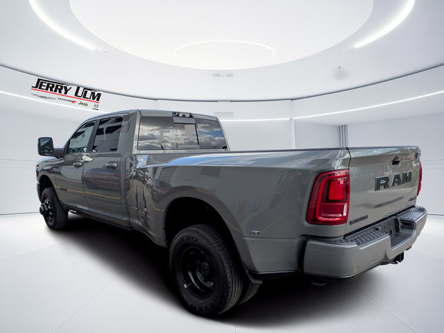 New 2026 RAM 3500 Laramie AWD/4WD image 5