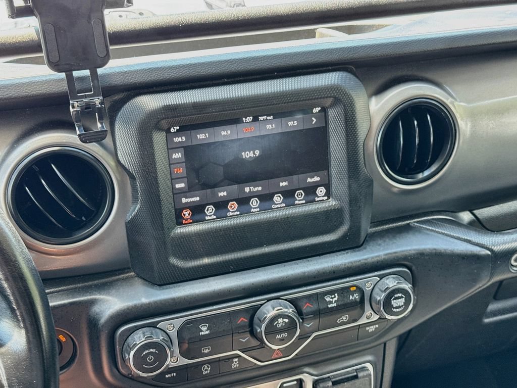 Used 2021 Jeep Wrangler Unlimited Sport AWD/4WD image 15