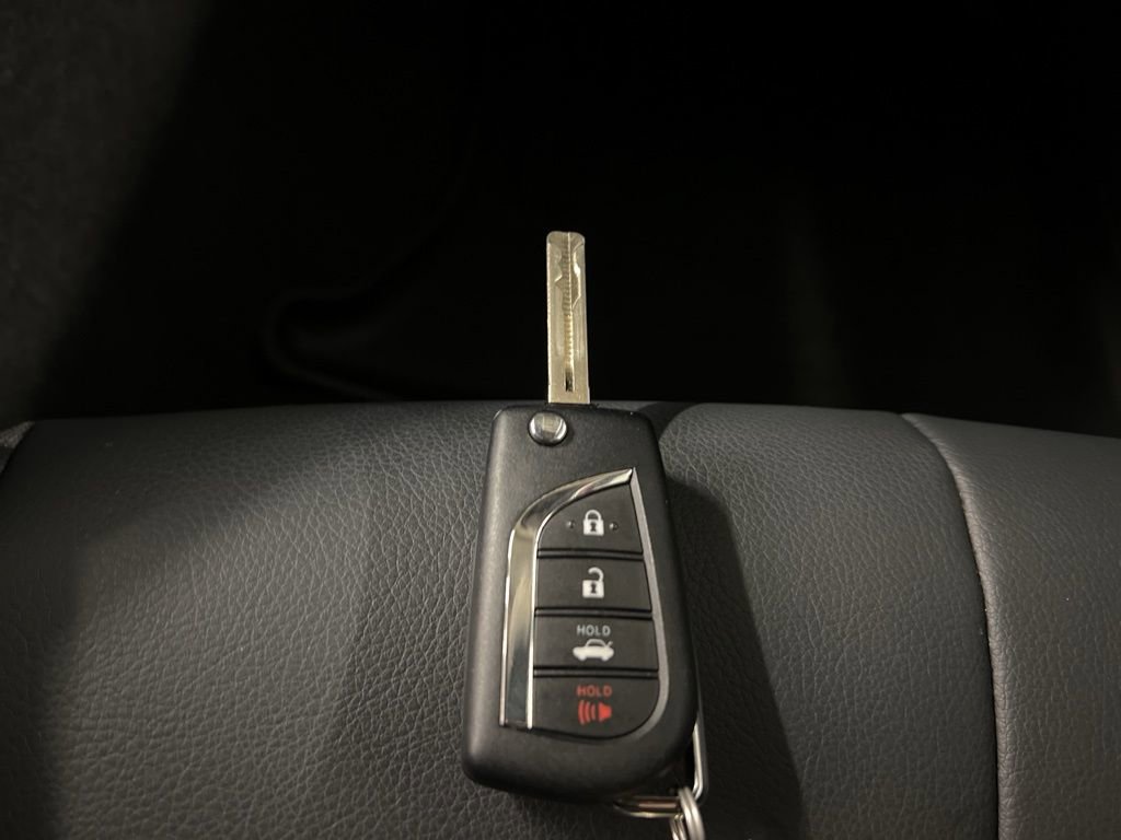 Used 2023 Toyota Camry SE w/ Blackout Package (TMS) image 35