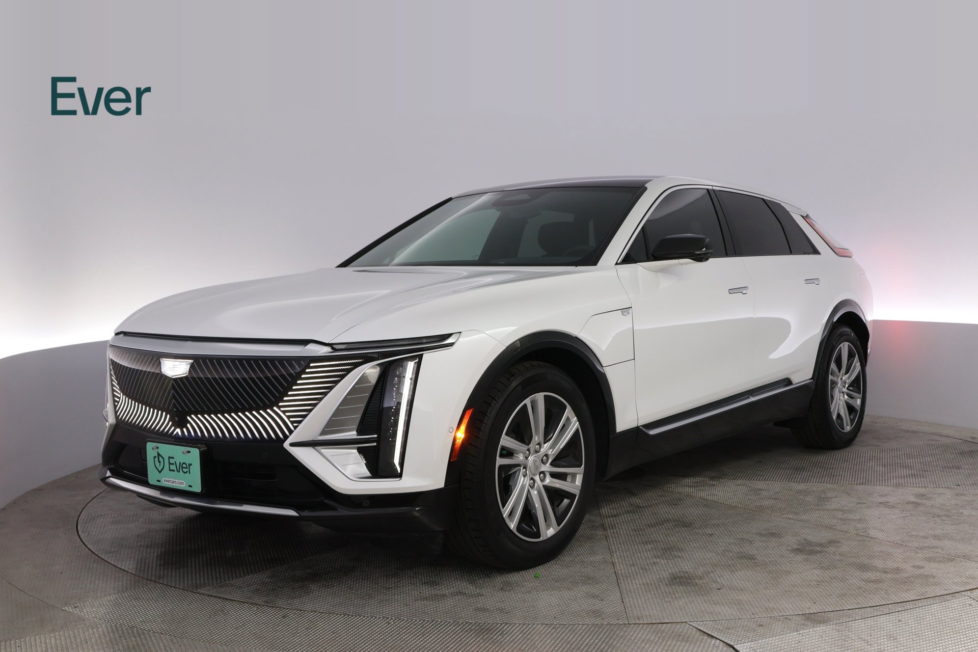 Used 2024 Cadillac Lyriq Tech w/ Driver Assist Package RWD image 2