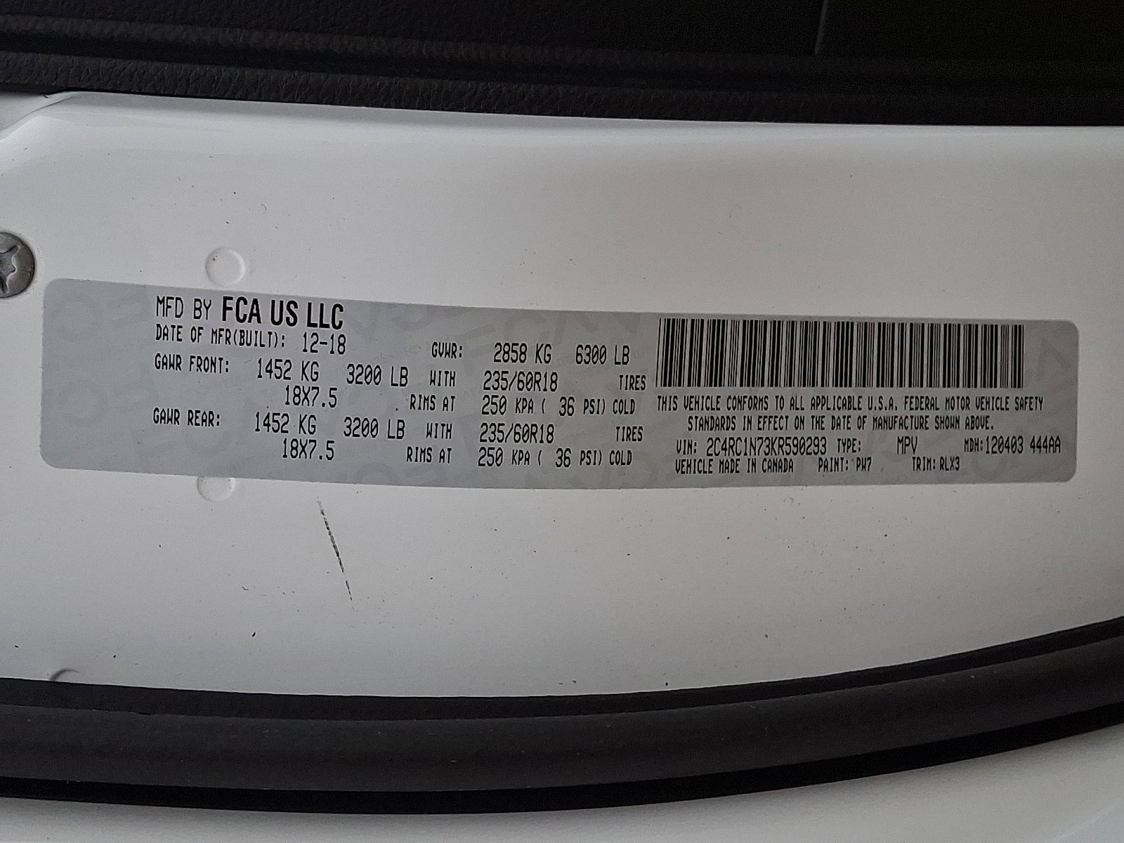 Used 2019 Chrysler Pacifica Limited w/ Advanced Safetytec Group image 27