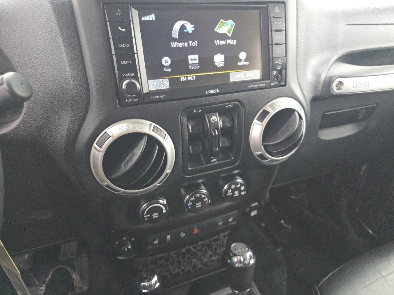 Used 2016 Jeep Wrangler Unlimited Sahara w/ Dual Top Group image 26