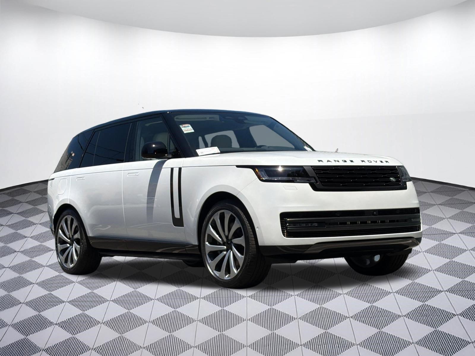 New 2026 Land Rover Range Rover Long Wheelbase SE AWD/4WD image 6