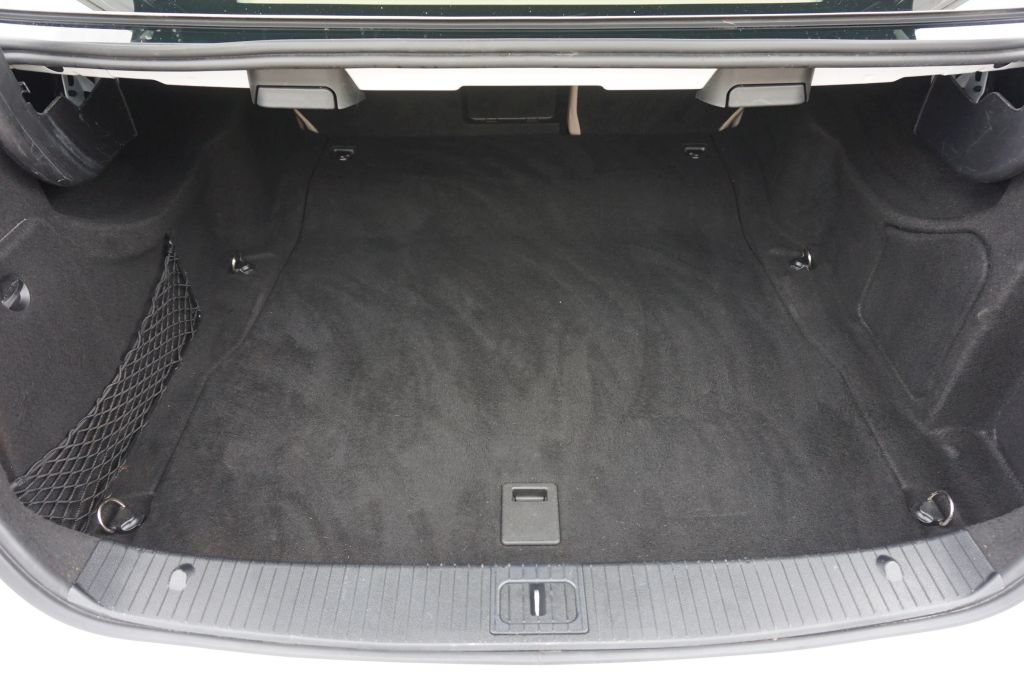 Used 2015 Mercedes-Benz E 350 Sedan image 22