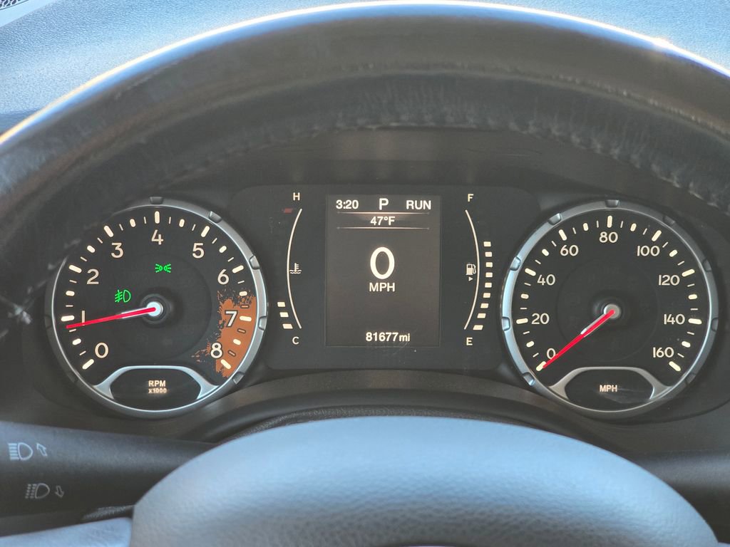 Used 2016 Jeep Renegade Latitude image 30