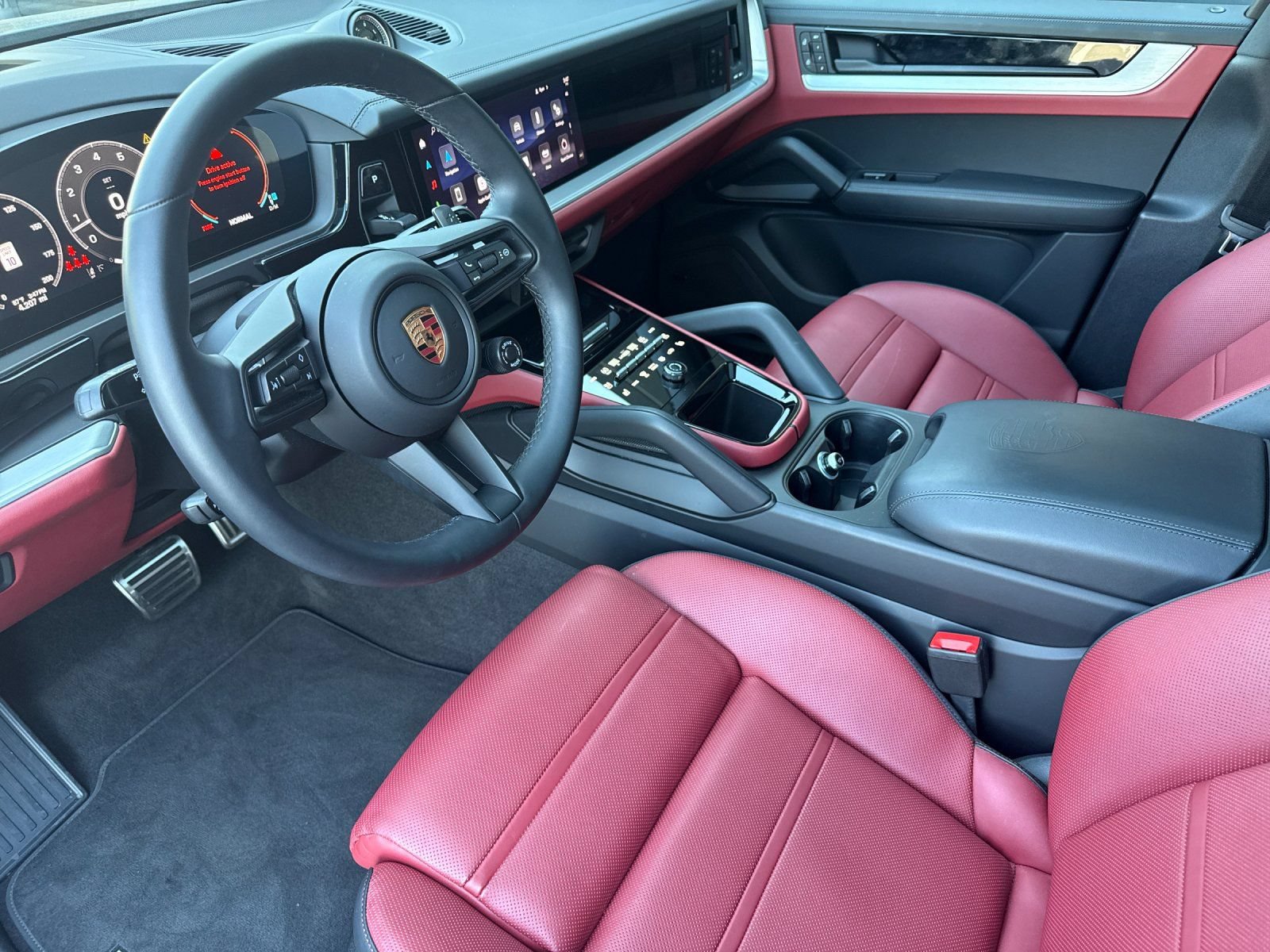 Certified 2026 Porsche Cayenne S AWD/4WD image 5