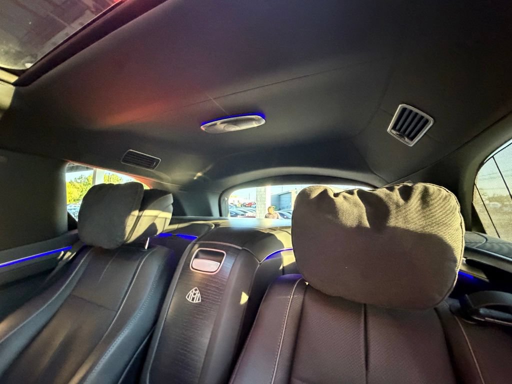 Used 2023 Mercedes-Benz Maybach GLS 600 4MATIC image 40