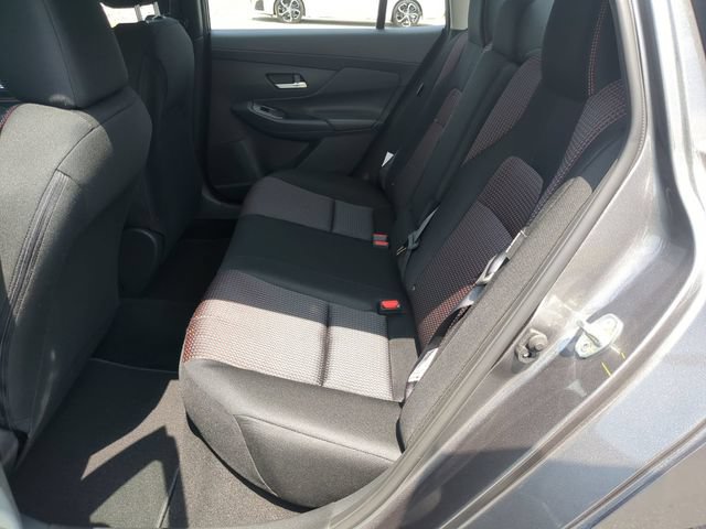 New 2026 Nissan Sentra SR w/ Floor Mat Package FWD image 24