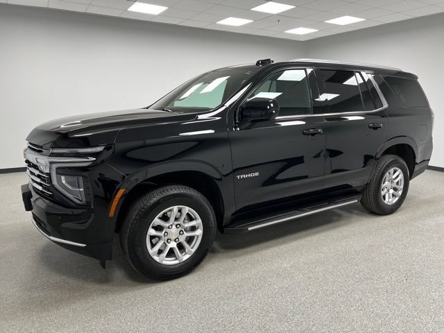 Used 2025 Chevrolet Tahoe LT AWD/4WD image 5