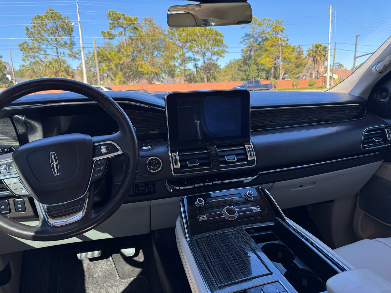 Used 2018 Lincoln Navigator Black Label w/ Cargo Package image 29