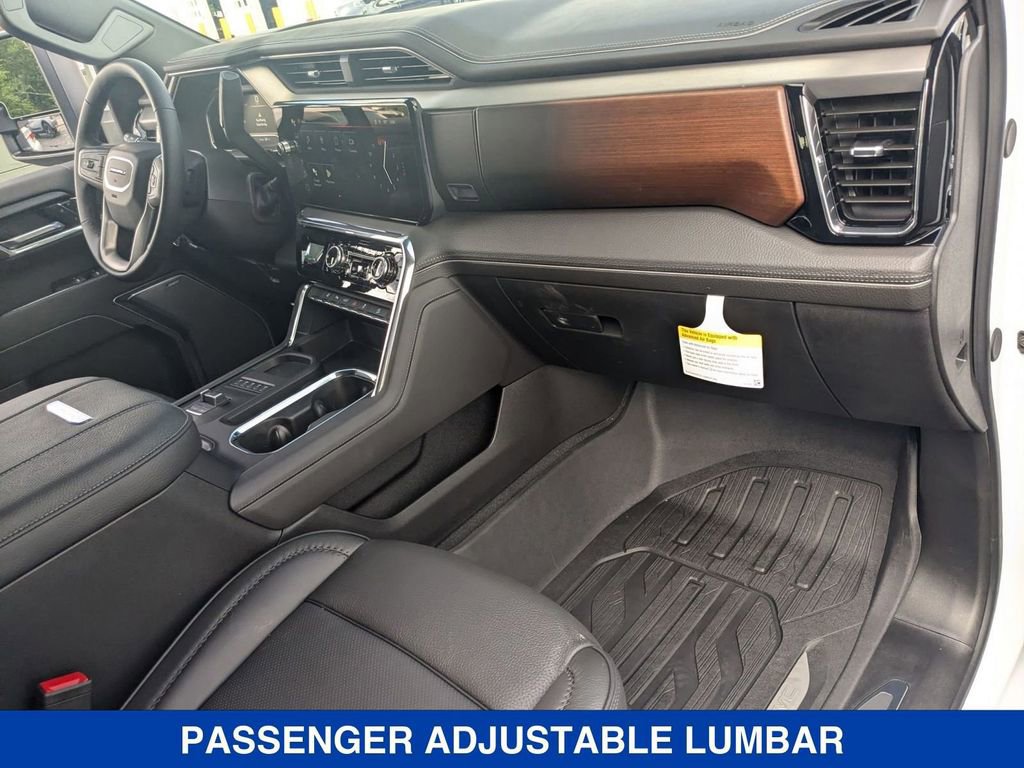 New 2025 GMC Sierra 3500 Denali w/ Denali Reserve Package image 38