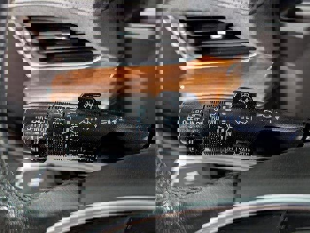 Used 2016 Cadillac Escalade Luxury image 37