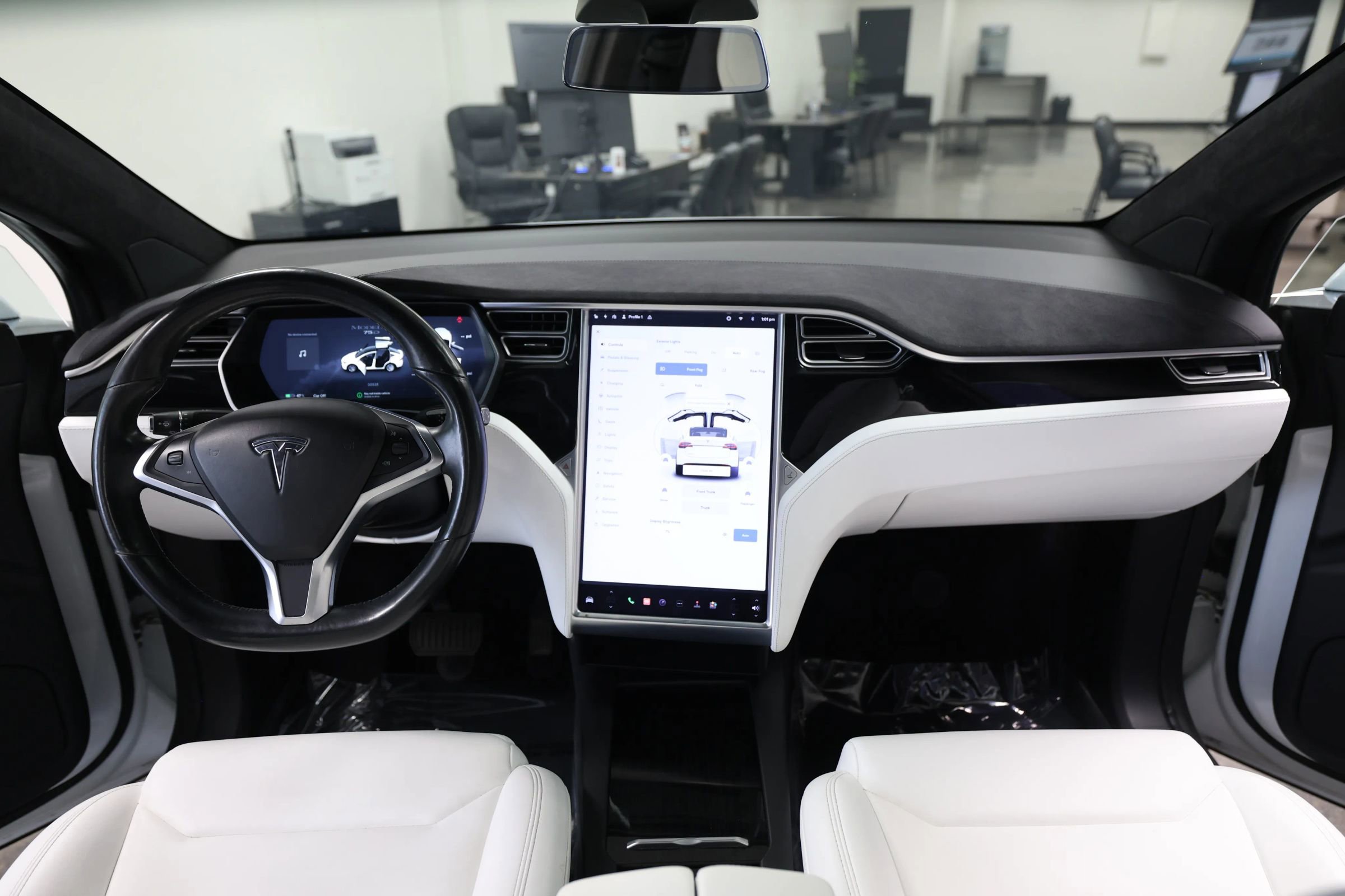 Used 2017 Tesla Model X 75D AWD/4WD image 20