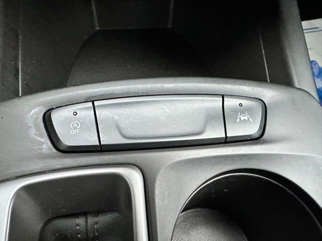 Used 2024 Chevrolet Trax LS w/ LS Convenience Package image 17