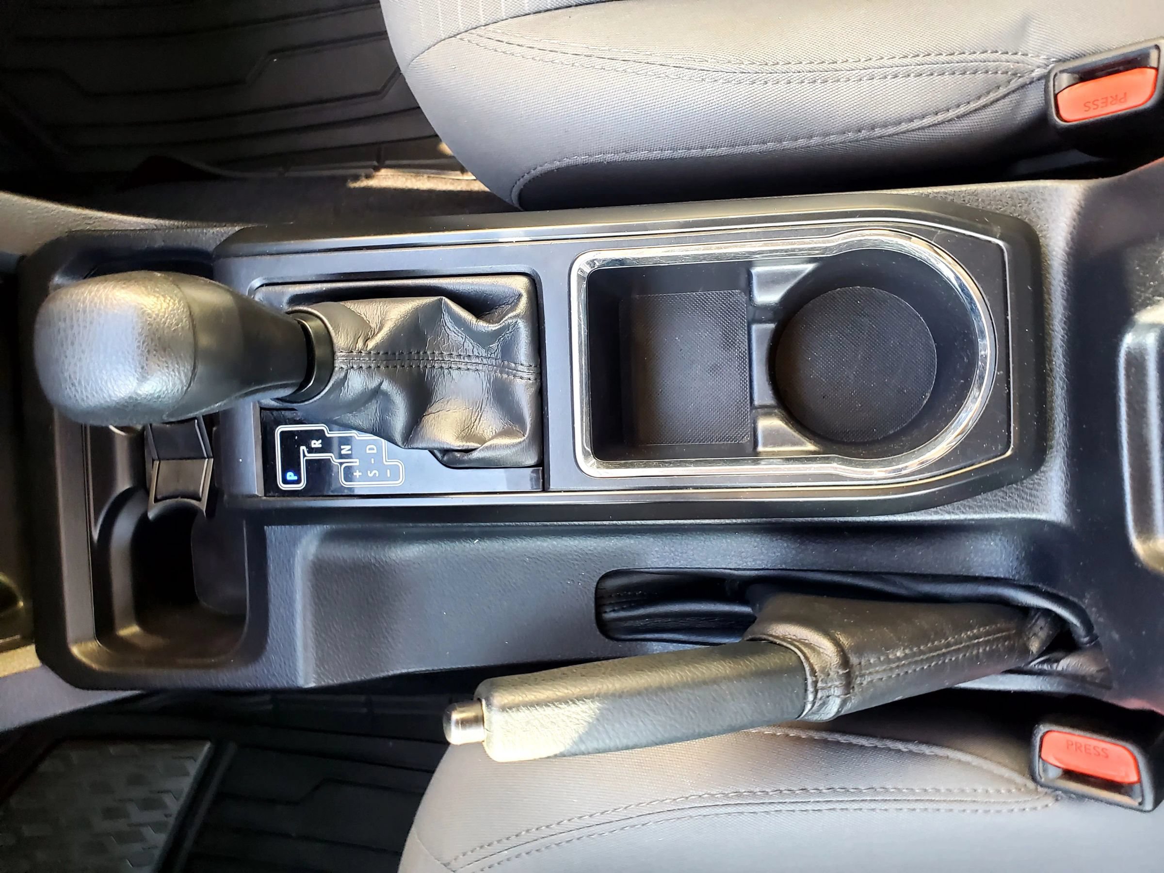 Used 2016 Toyota Tacoma SR RWD image 21