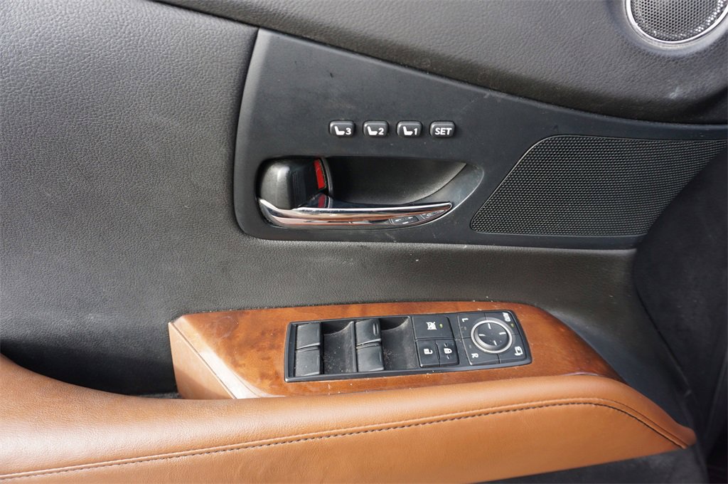 Used 2013 Lexus RX 350 FWD image 3