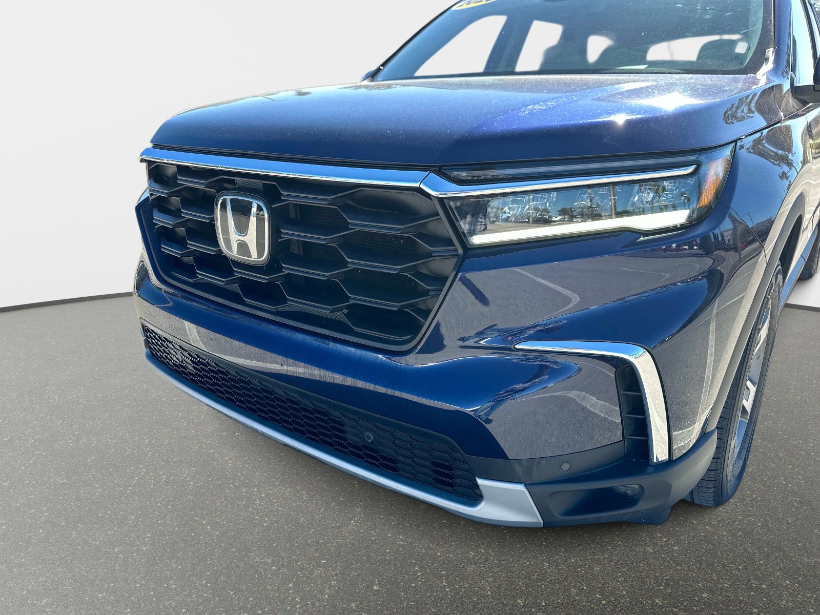 Used 2023 Honda Pilot EX-L image 8