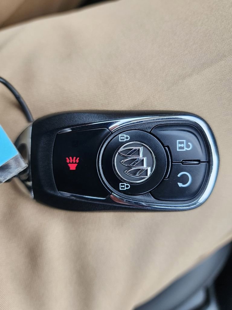 Certified 2022 Buick Encore Preferred image 48