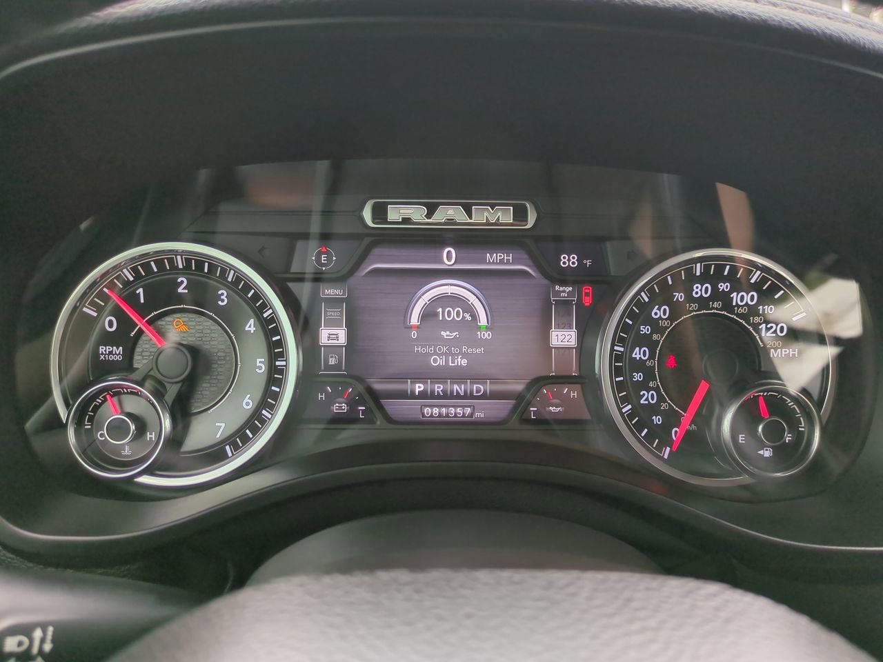 Used 2019 RAM 1500 Laramie image 25