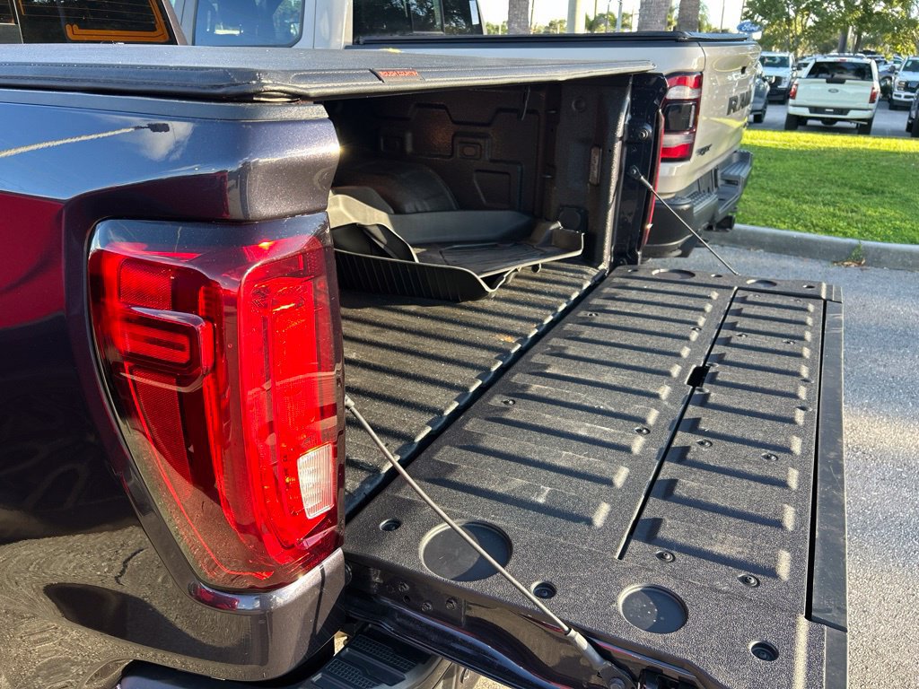 Used 2026 GMC Sierra 1500 SLT AWD/4WD image 53