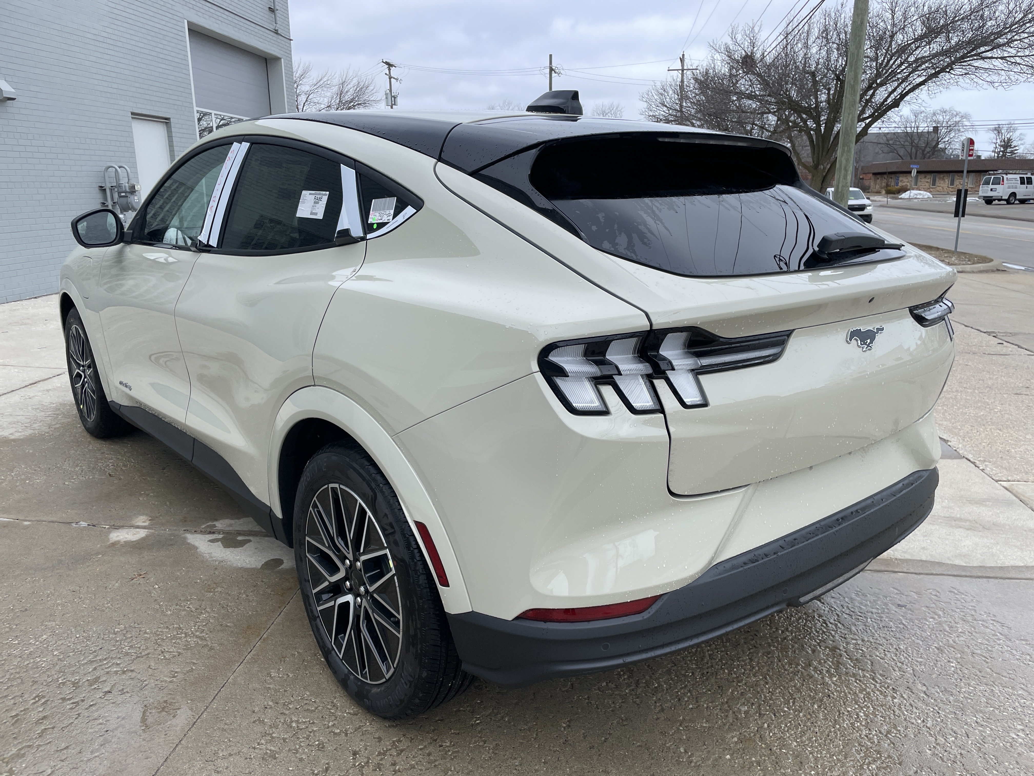 New 2026 Ford Mustang Mach-E Premium w/ Technology Package AWD/4WD image 6