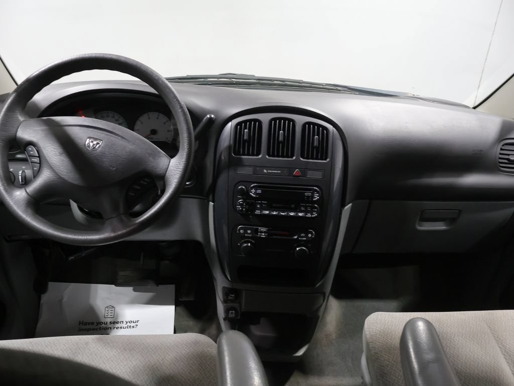 Used 2006 Dodge Caravan SXT w/ Popular Equipment Group I FWD image 17