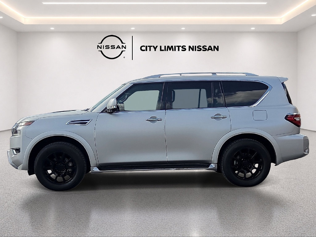 Used 2024 Nissan Armada SL w/ Captain's Chairs Package RWD image 3