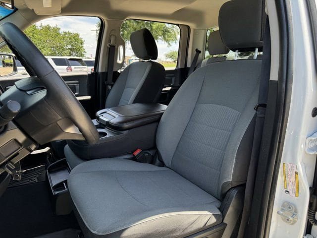 Used 2022 RAM 1500 Classic SLT w/ Electronics Group AWD/4WD image 24