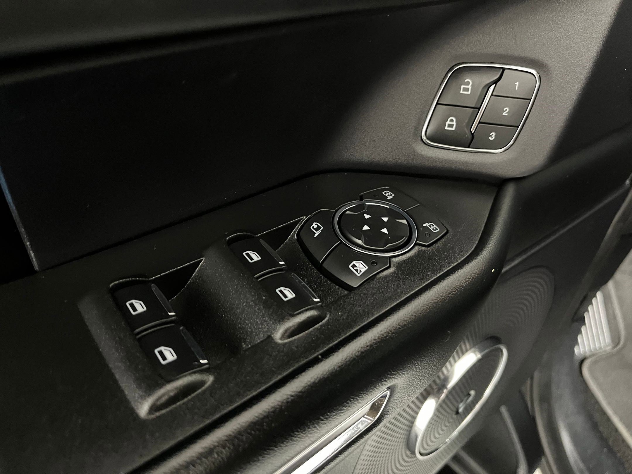 Used 2020 Ford Expedition Platinum image 10