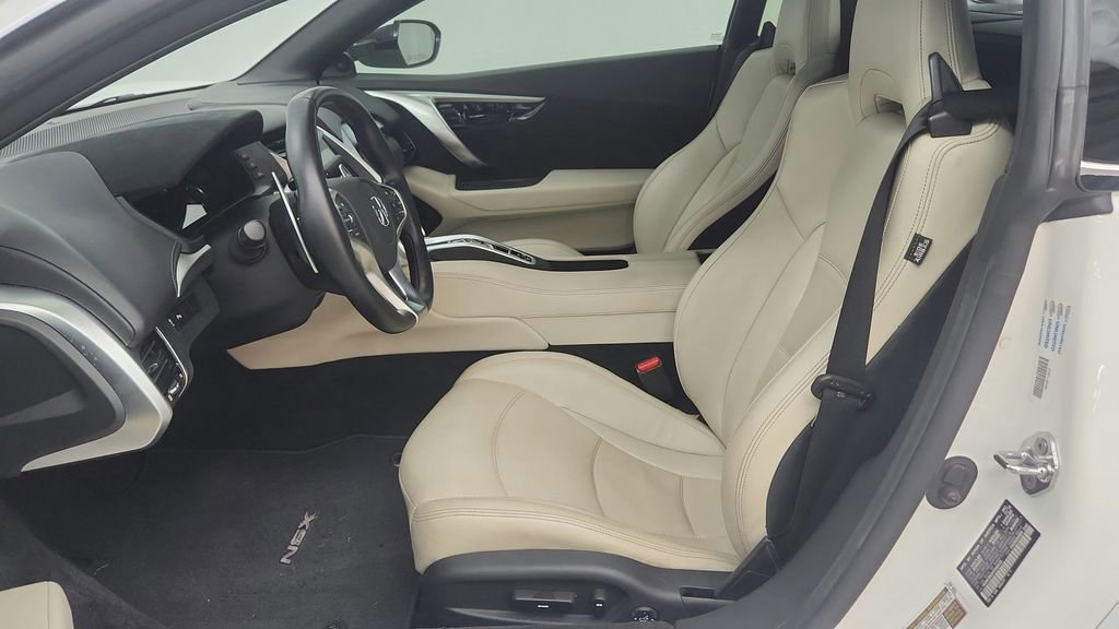 Used 2017 Acura NSX AWD/4WD image 14
