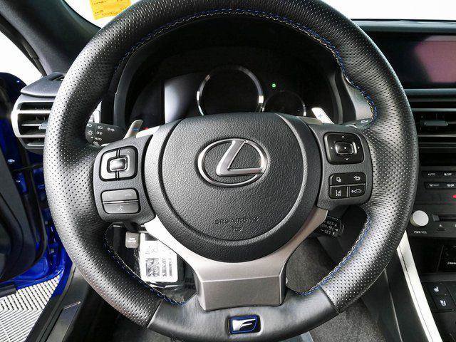 Used 2022 Lexus RC F w/ Premium Package RWD image 10