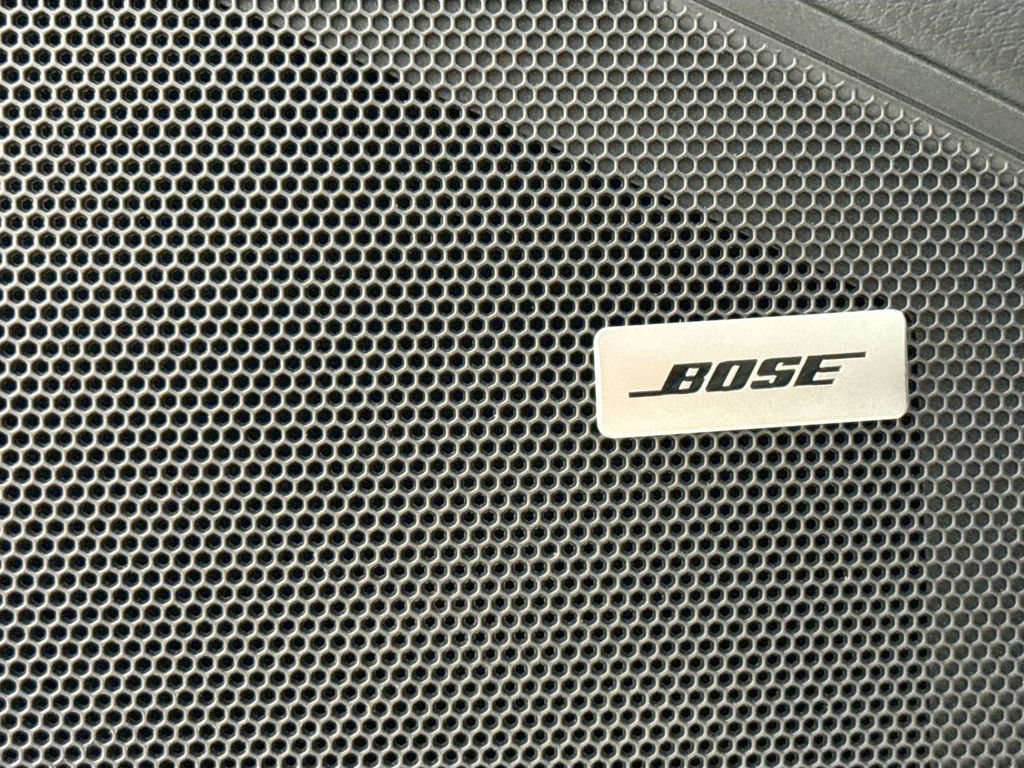 Certified 2024 Porsche Cayenne AWD/4WD image 23
