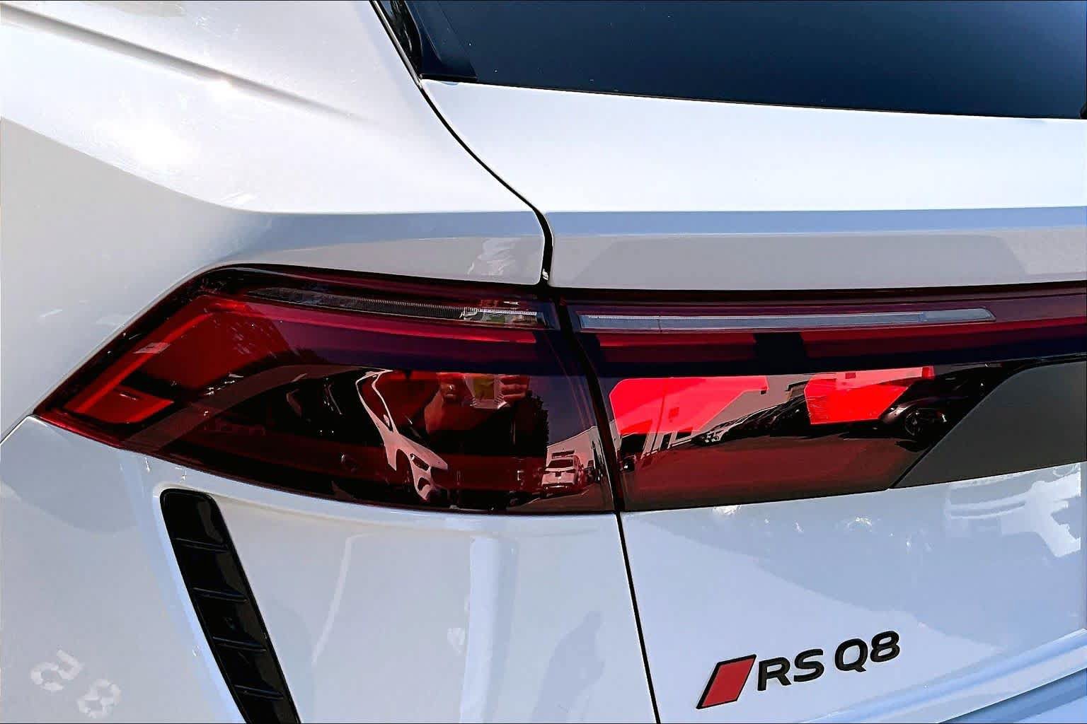 Used 2025 Audi RS Q8 performance AWD/4WD image 28