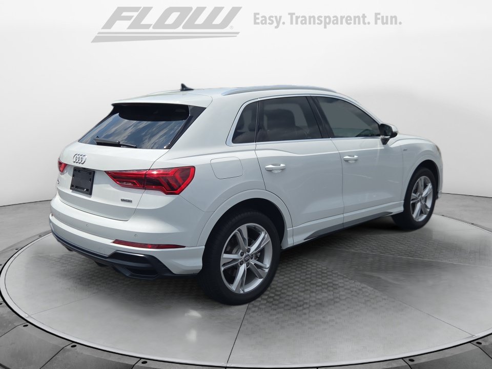 Used 2019 Audi Q3 2.0T Premium Plus w/ Premium Plus Package AWD/4WD image 9