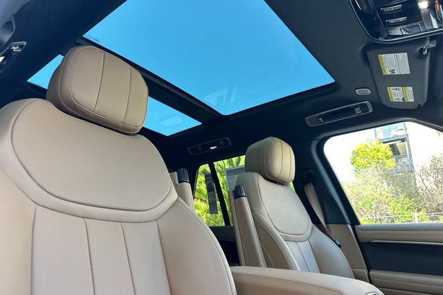 New 2026 Land Rover Range Rover SE AWD/4WD image 15